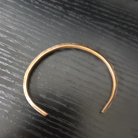 Vintage Native American Style Etched Copper Cuff Bracelet Southwestern Jewelry - Picture 6 of 7